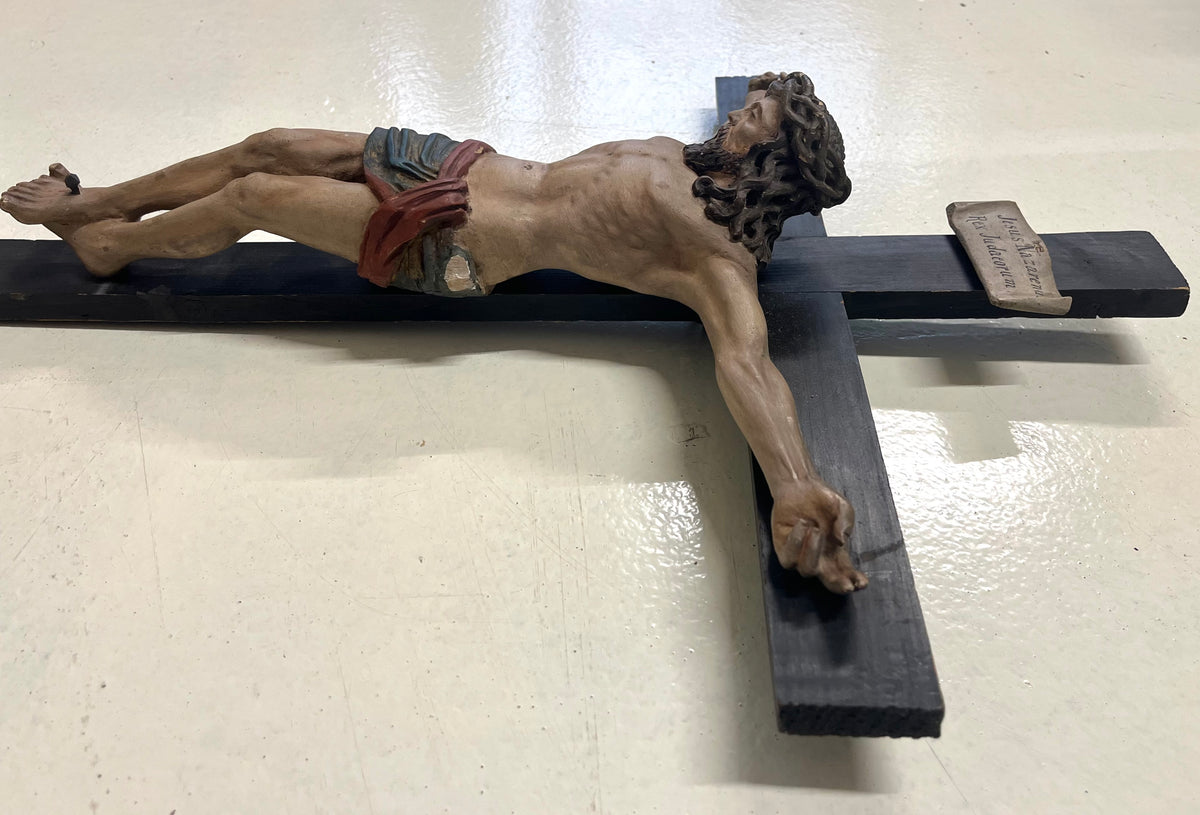 Crocifisso Antico in Legno Policromo – Artigianato Tirolese / Val Gardena, Fine '800