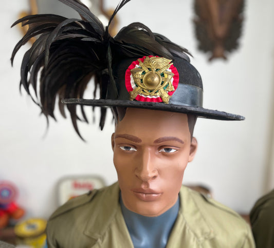 Cappello Bersagliere Militare Originale "Vaira" Completo di Piumetto e Fregio