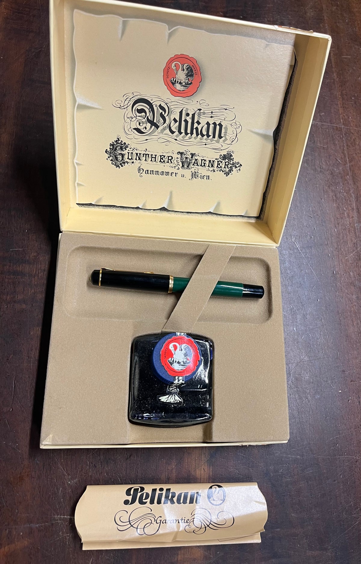 Pelikan GV 150/481 Vintage Gift Set – M150 Fountain Pen and 4001 Ink (1980s - Made in W. Germany)