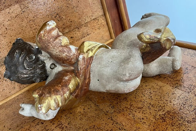 Putto Alato Barocco in Legno Intagliato, Policromo e Dorato – XVII-XVIII Secolo, H 40 cm